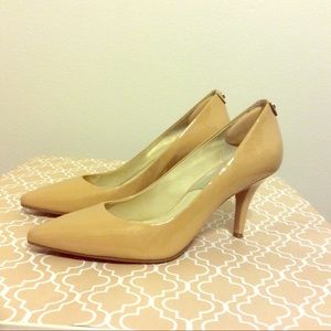 Michael Kors MK-Flex Mid Pump Nude 6 1/2M